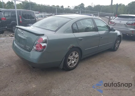 2006 Nissan Altima 2.5 S from USA, damaged, VIN 1N4AL11D66N308696